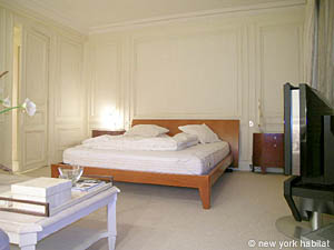 Paris 3 Bedroom accommodation - bedroom 1 (PA-3354) photo 2 of 7