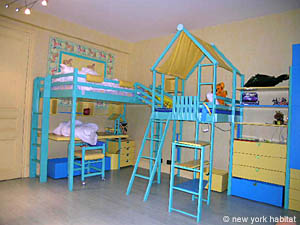 Paris 3 Bedroom accommodation - bedroom 2 (PA-3354) photo 2 of 10