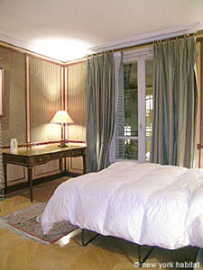 Paris 3 Bedroom accommodation - bedroom 3 (PA-3354) photo 2 of 6