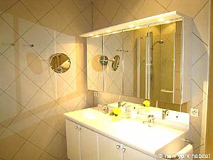 Parigi 1 Camera appartamento casa vacanze - bagno 1 (PA-3372) photo 1 di 7