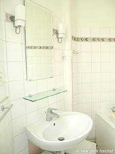 Par&iacute;s 1 Dormitorio apartamento - ba&ntilde;o 1 (PA-3389) photo 2 de 6