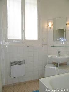 Par&iacute;s 1 Dormitorio apartamento - ba&ntilde;o 1 (PA-3389) photo 1 de 6
