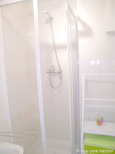 Paris Studio apartment - bathroom (PA-3397) photo 3 of 4