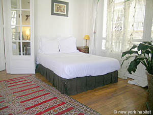 Paris 3 Bedroom accommodation - bedroom 1 (PA-3407) photo 2 of 7