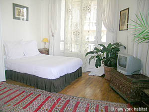 Paris 3 Bedroom accommodation - bedroom 1 (PA-3407) photo 1 of 7