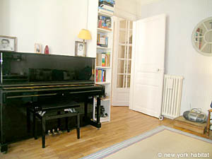 Paris 3 Bedroom accommodation - bedroom 2 (PA-3407) photo 4 of 6