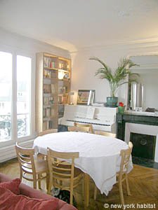 Paris 2 Bedroom accommodation - living room (PA-3409) photo 6 of 10