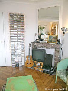 Paris 2 Bedroom accommodation - living room (PA-3409) photo 3 of 10