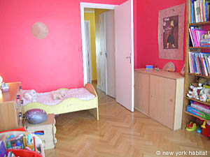 Paris 3 Zimmer ferienwohnung - schlafzimmer 2 (PA-3422) photo 2 von 5