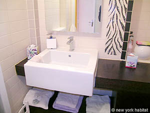 Paris 3 Zimmer ferienwohnung - badezimmer 1 (PA-3422) photo 1 von 3