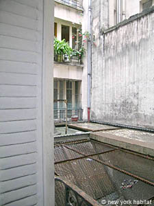 Paris 1 Bedroom apartment - bedroom (PA-3427) photo 8 of 8