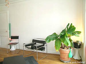 Paris 2 Bedroom accommodation - living room (PA-3429) photo 3 of 7