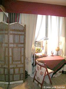 Paris 1 Bedroom accommodation - bedroom (PA-3430) photo 5 of 8