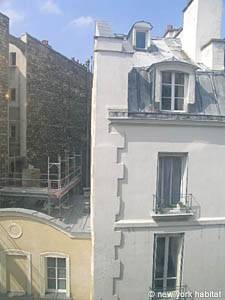 Paris 1 Bedroom accommodation - bedroom (PA-3430) photo 7 of 8