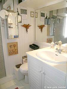 Paris 1 Bedroom accommodation - bathroom (PA-3430) photo 1 of 3