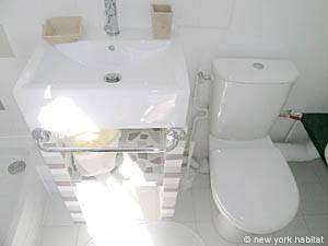 Parigi Monolocale - Loft appartamento casa vacanze - bagno (PA-3437) photo 2 di 4
