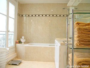 Paris T3 logements location appartements - salle d'eau 1 (PA-3440) photo 1 de 4