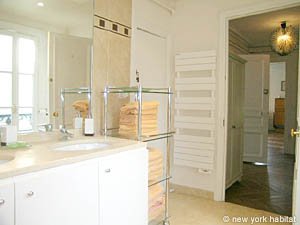 Paris T3 logements location appartements - salle d'eau 1 (PA-3440) photo 2 de 4