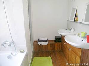 Paris 3 Zimmer ferienwohnung - badezimmer 1 (PA-3441) photo 1 von 6