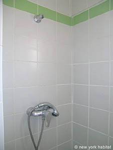 Paris 3 Zimmer ferienwohnung - badezimmer 1 (PA-3441) photo 3 von 6