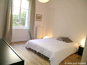 Paris 1 Bedroom accommodation - bedroom (PA-3442) photo 1 of 5