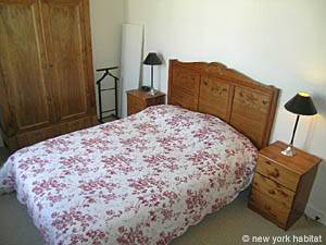 Paris 2 Bedrooms accommodation bedroom 1 photo 23