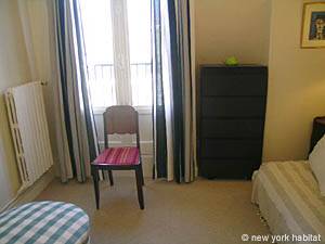 Paris 2 Bedrooms accommodation bedroom 2 photo 26