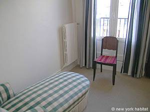 Paris 2 Bedrooms accommodation bedroom 2 photo 27