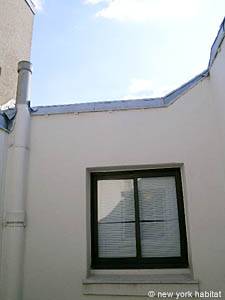 Paris 2 Bedrooms accommodation bathroom 1 photo 41