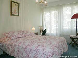 Paris 2 Bedroom accommodation - bedroom 1 (PA-3451) photo 1 of 5