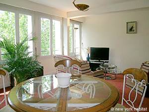 Paris 2 Bedroom accommodation - living room (PA-3451) photo 3 of 7