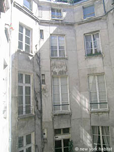 Paris T2 appartements location vacances - chambre (PA-3454) photo 6 de 6