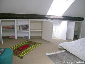 Paris 1 Bedroom - Duplex apartment - bedroom (PA-3482) photo 4 of 8