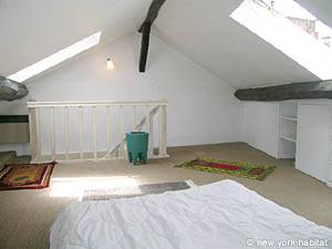 Paris 1 Bedroom - Duplex apartment - bedroom (PA-3482) photo 3 of 8