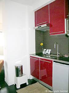 Paris Studio T1 appartement location vacances - cuisine (PA-3495) photo 2 sur 3