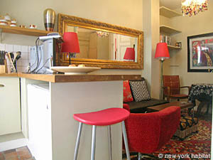 Paris 1 Bedroom apartment kitchen photo 17