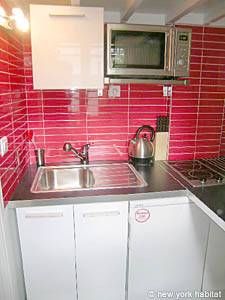 Paris Studio accommodation - kitchen (PA-3534) photo 2 of 3