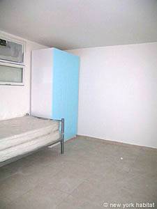 Paris 1 Bedroom apartment - bedroom (PA-3546) photo 2 of 3