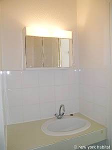 Paris Studio/T1 logements location appartements - salle d'eau (PA-3552) photo 2 de 3