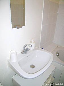 Paris 2 Zimmer ferienwohnung - badezimmer (PA-3557) photo 3 von 4