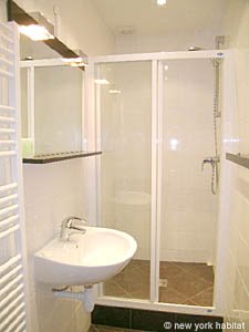 Paris Studio/T1 logements location appartements - salle d'eau (PA-3560) photo 1 de 2