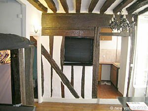 Paris Studio apartment - living room (PA-3561) photo 4 of 9