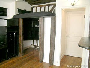 Paris Studio apartment - living room (PA-3561) photo 3 of 9
