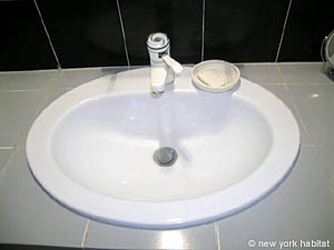 Parigi 2 Camere da letto appartamento casa vacanze - bagno 2 (PA-3568) photo 1 di 2