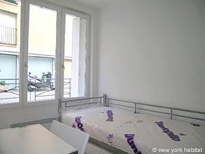 Paris Studio apartment - living room (PA-3572) photo 1 of 6