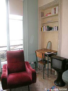 Paris Studio apartment - living room (PA-3577) photo 3 of 6