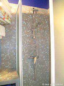 Paris Studio apartment - bathroom (PA-3577) photo 3 of 3