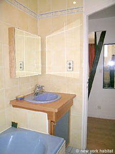 Paris 2 Zimmer ferienwohnung - badezimmer (PA-3578) photo 2 von 2