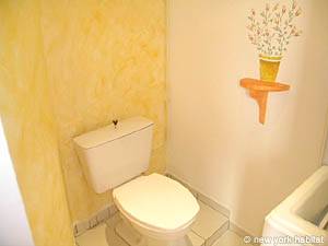 Paris Alcove Studio/T1 appartements location vacances - salle d'eau 2 (PA-3580) photo 1 de 1