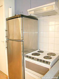 Paris Studio accommodation - kitchen (PA-3587) photo 2 of 5